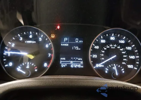 2017 Hyundai Elantra Se z USA, uszkodzony, nr VIN 5NPD74LFXHH199299